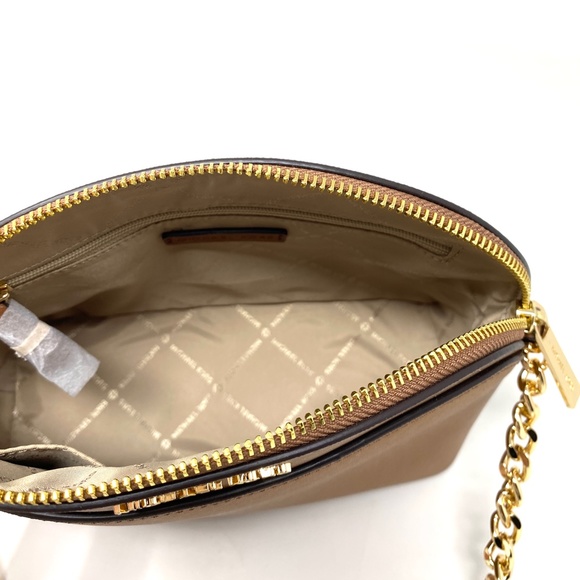 MICHAEL KORS Jet Set Travel Medium Dome Crossbody Brown Leather 35S9GTVC2L - Picture 5 of 7